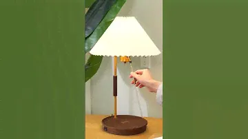 Wooden Retro Table Lamp