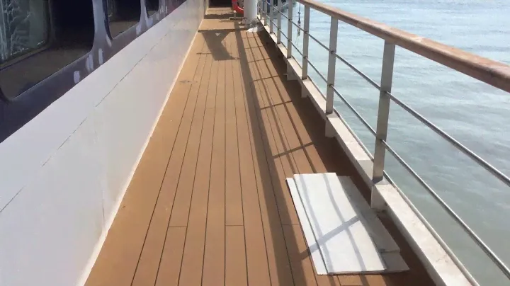 beautiful floor at cruise ship - Naval Architecture