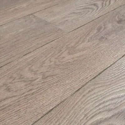 https://parket.ru/catalog/laminat/unilin/clix_floor_charm/54366/