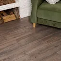 Ламинат Vekoz Floor Verde Дуб Деревенский 32 класс толщина 8 мм с фаской 2.098 м , цена за упаковку